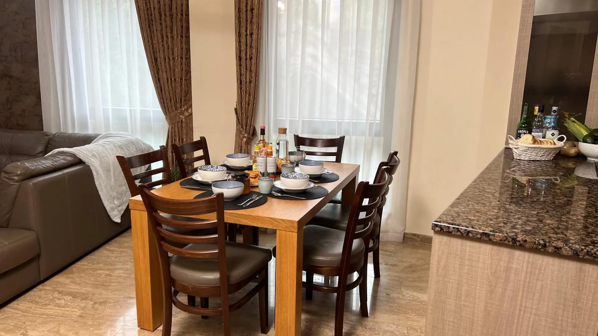 Chic Luxury Escape Close To Kapana Area Plovdiv 0*,